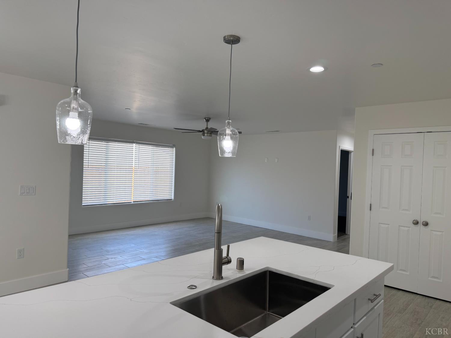 1318 ottawa, Corcoran, CA 93212