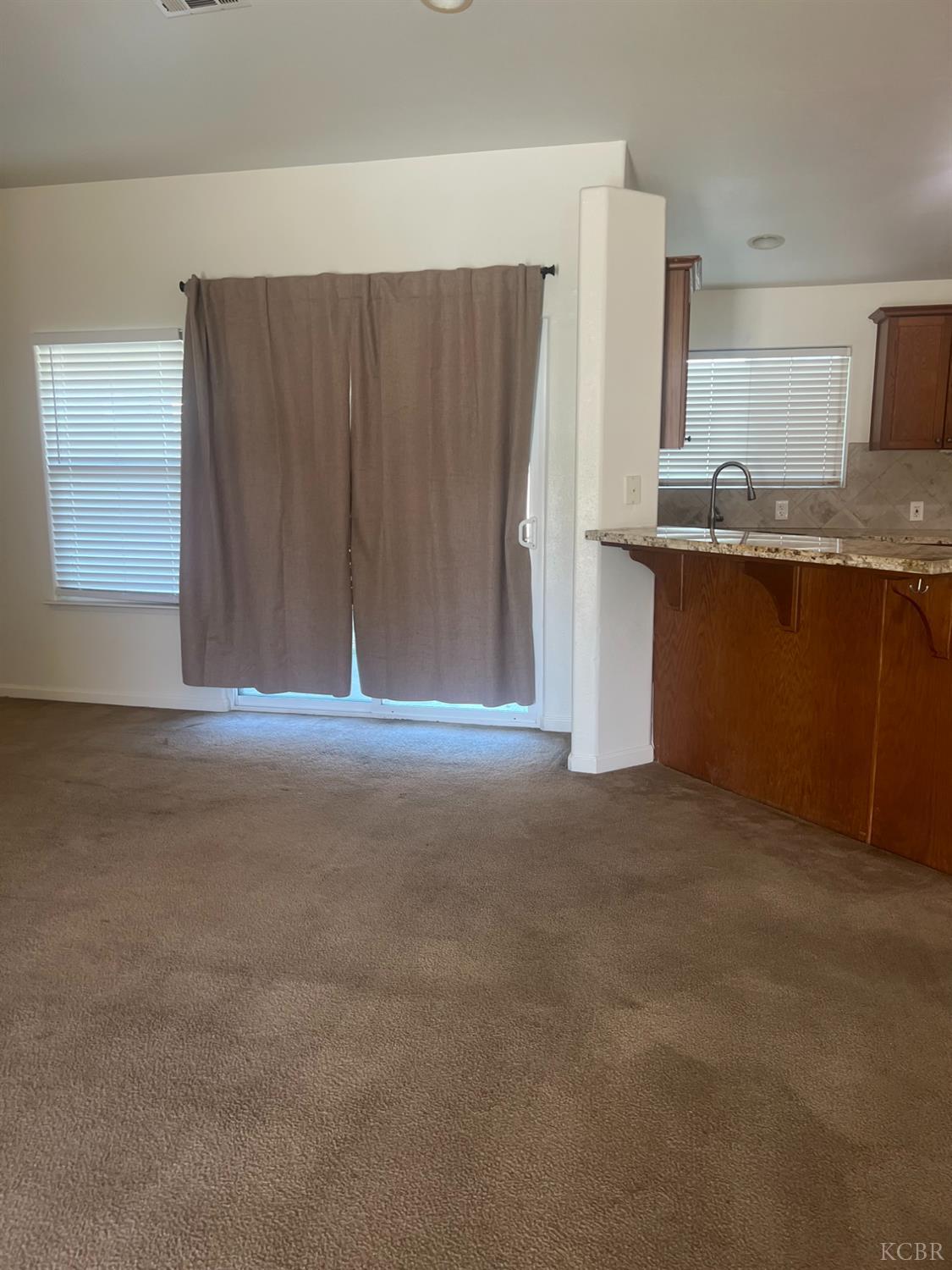 21413 S Feland Ave, Riverdale, CA 93656