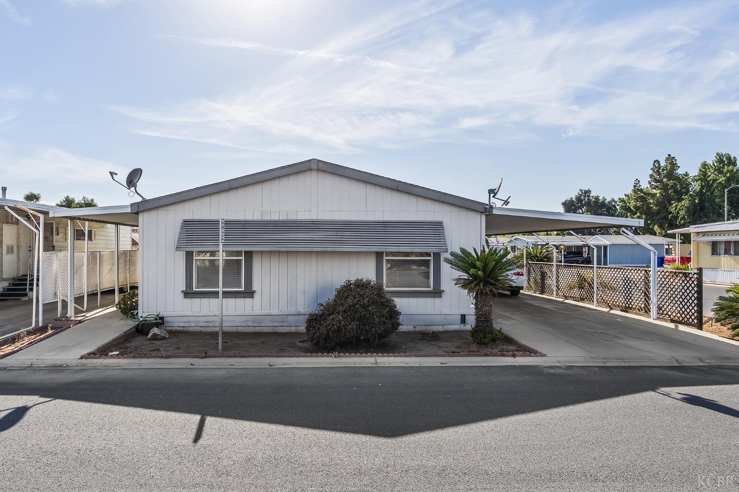 1343 W Morton #73 Ave, Porterville, CA 93257