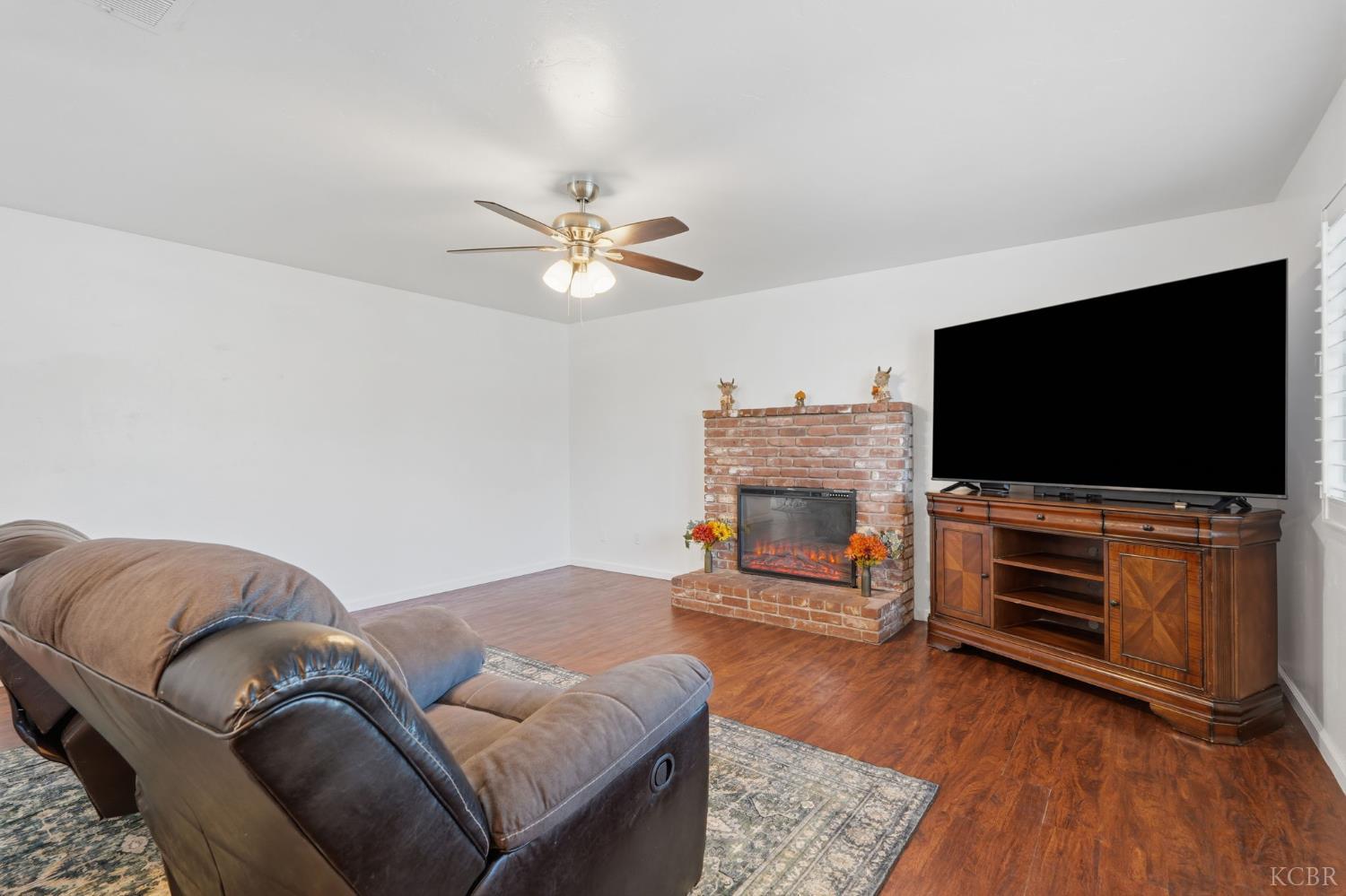 2315 S Verde Vista St, Visalia, CA 93277