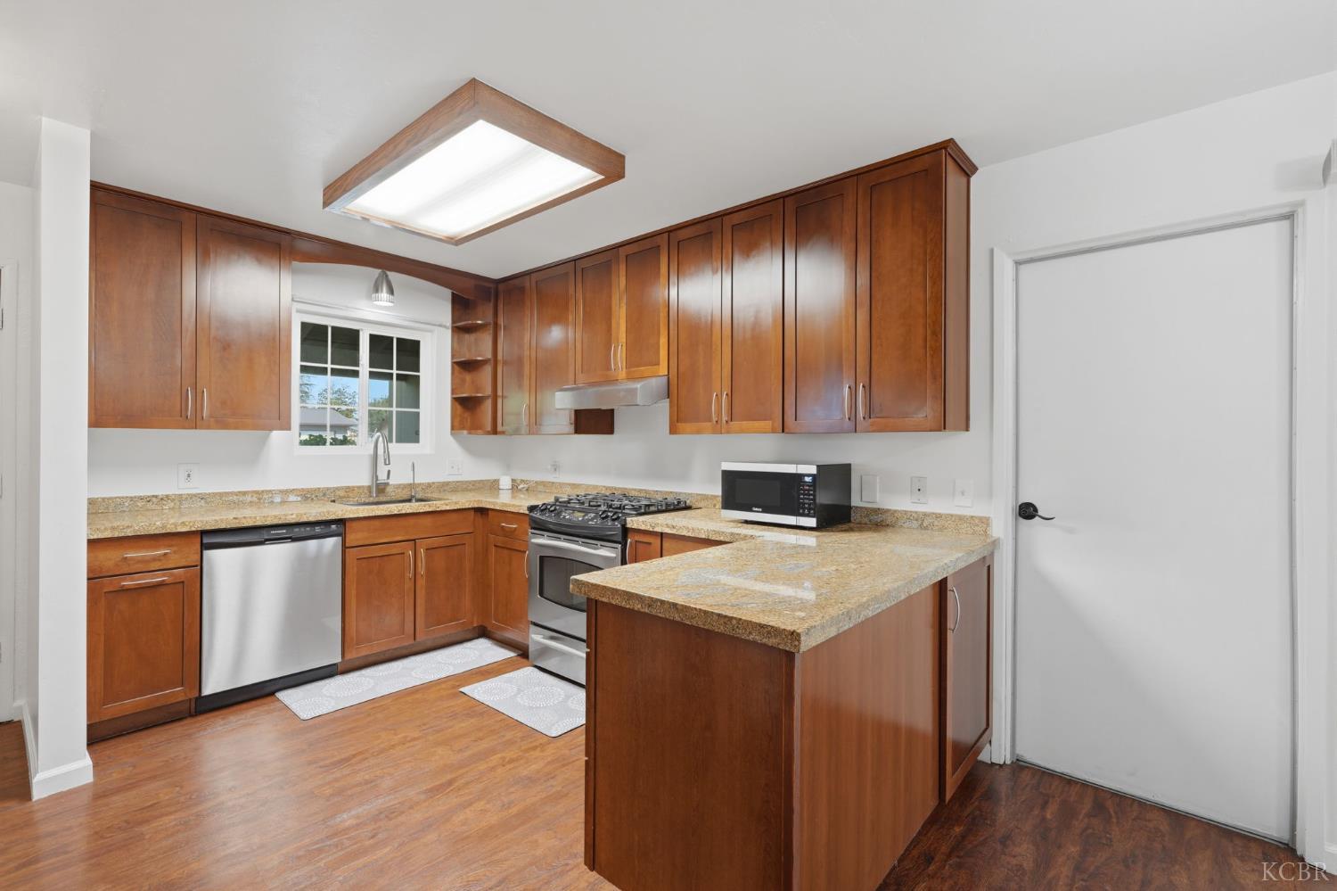 2315 S Verde Vista St, Visalia, CA 93277