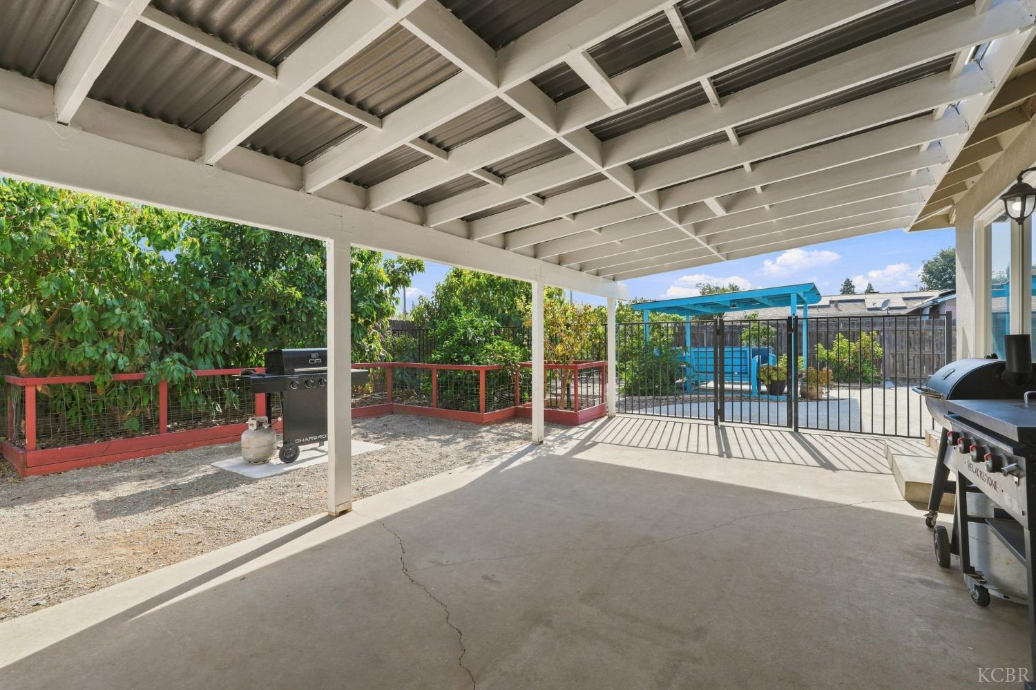 2315 S Verde Vista St, Visalia, CA 93277