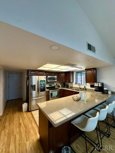 799 Andy Ct, Lemoore, CA 93245