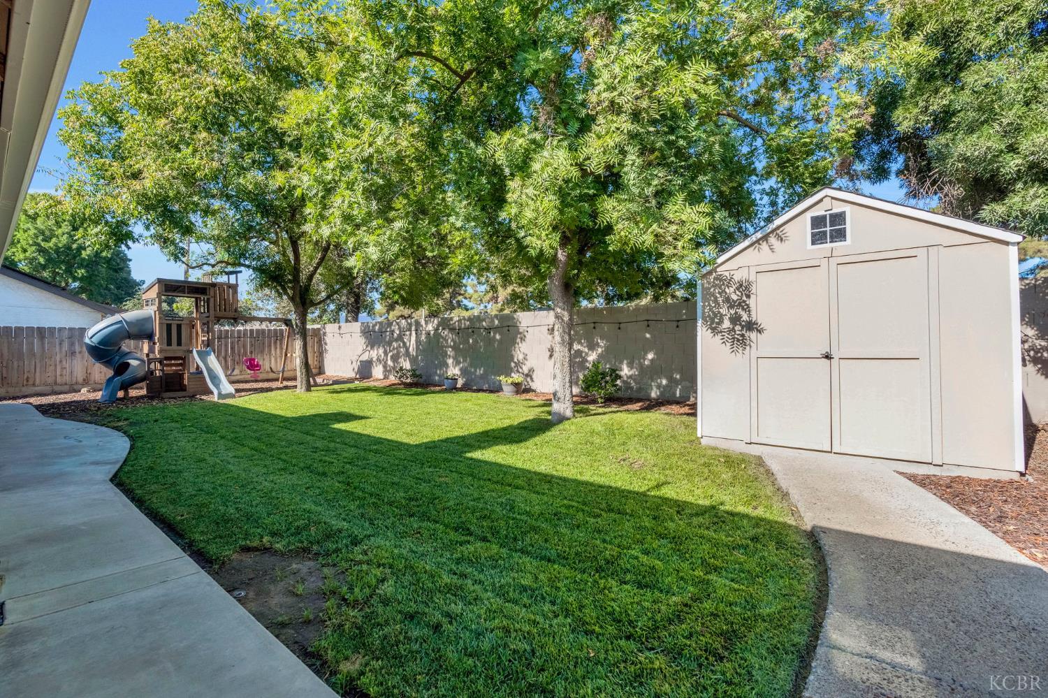 2936 Tarragon Ave, Hanford, CA 93230