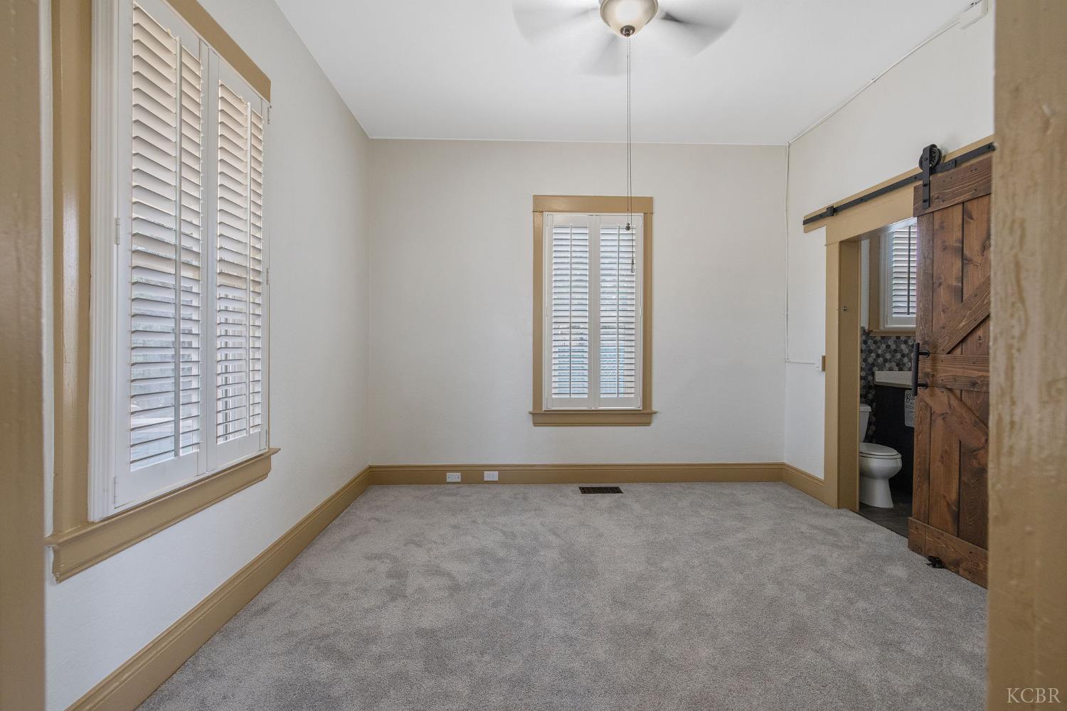 112 Irwin Ct, Hanford, CA 93230