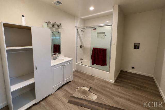 429 B St, Lemoore, CA 93245