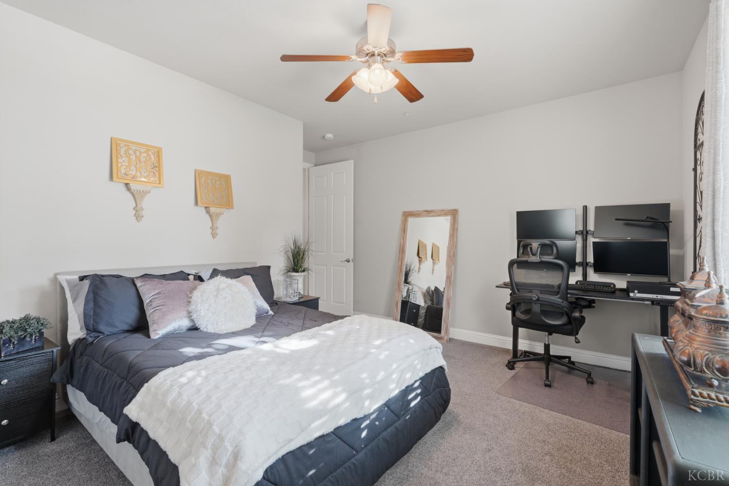 1162 Paradise Loop, Lemoore, CA 93245