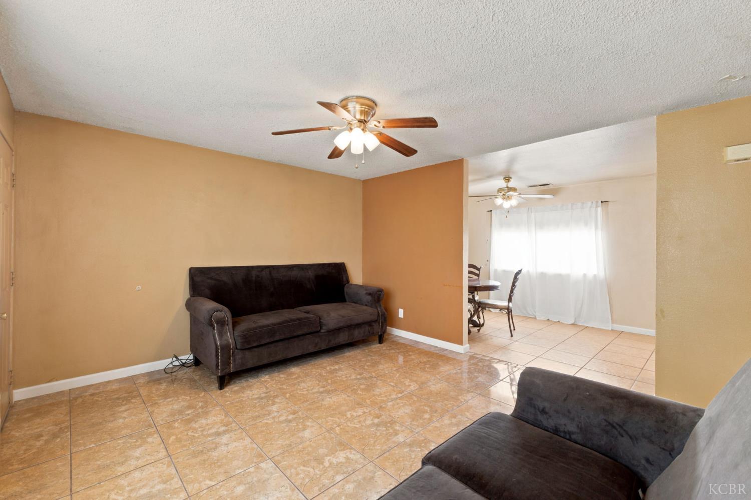2611 Hanna Ave, Corcoran, CA 93212