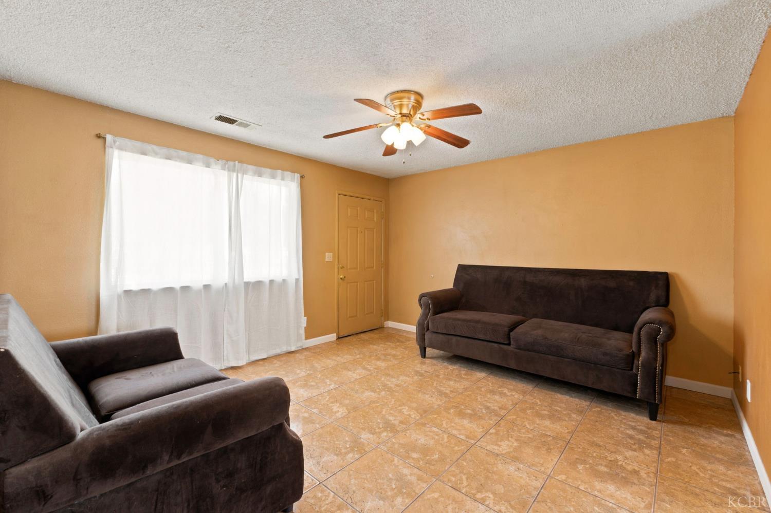2611 Hanna Ave, Corcoran, CA 93212