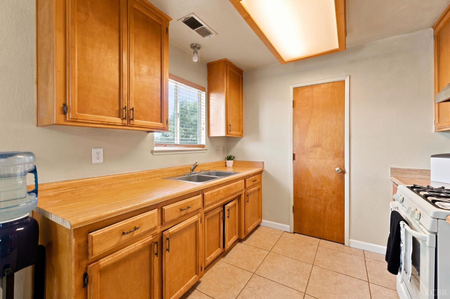 2611 Hanna Ave, Corcoran, CA 93212