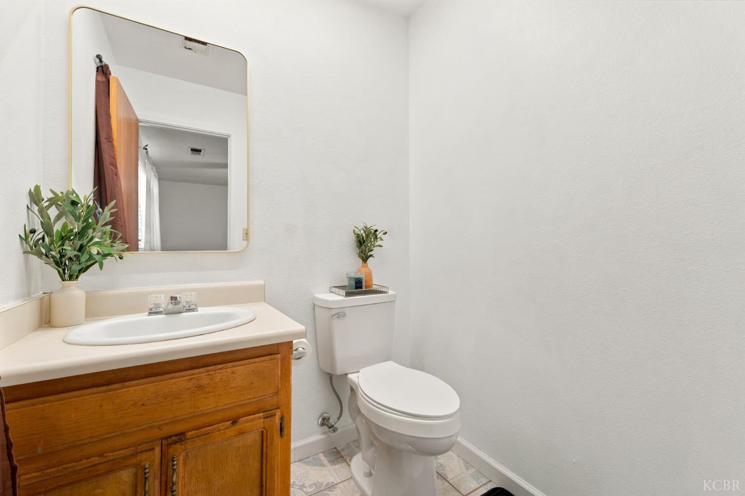 2611 Hanna Ave, Corcoran, CA 93212