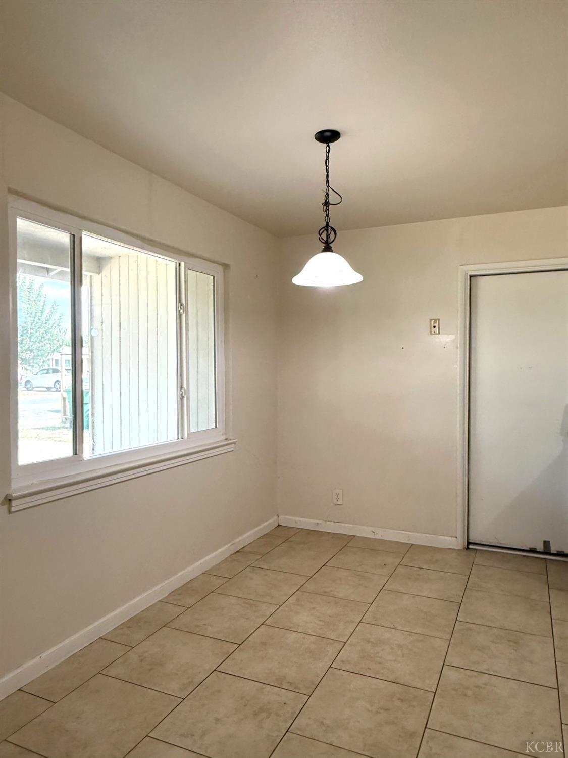1075 N Princeton Ave, Coalinga, CA 93210