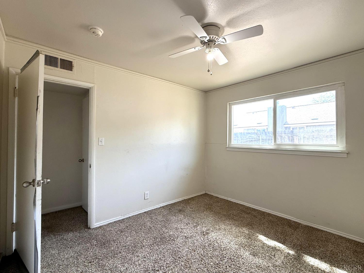 1075 N Princeton Ave, Coalinga, CA 93210