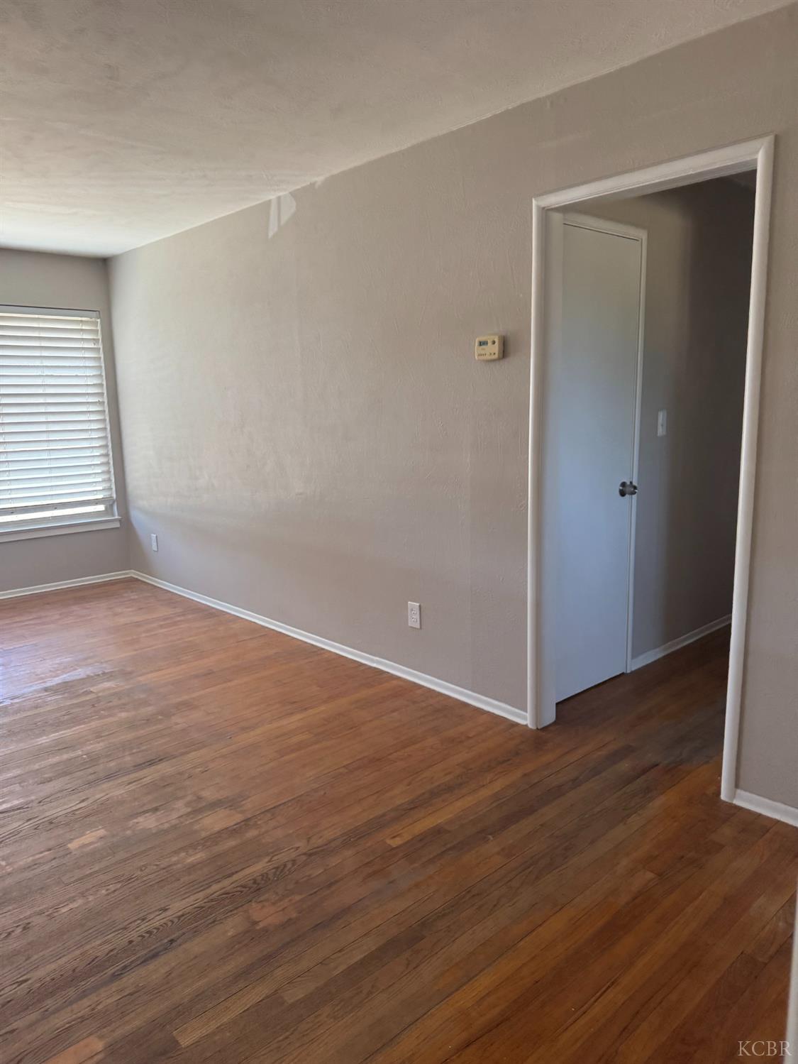 1609 Pleasant Way, Hanford, CA 93230