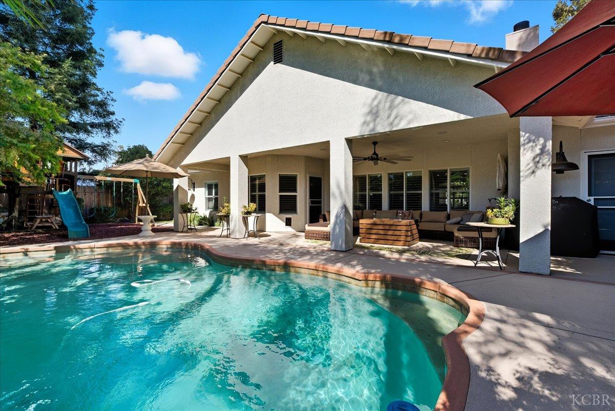 4623 W Grove, Visalia, CA 93291