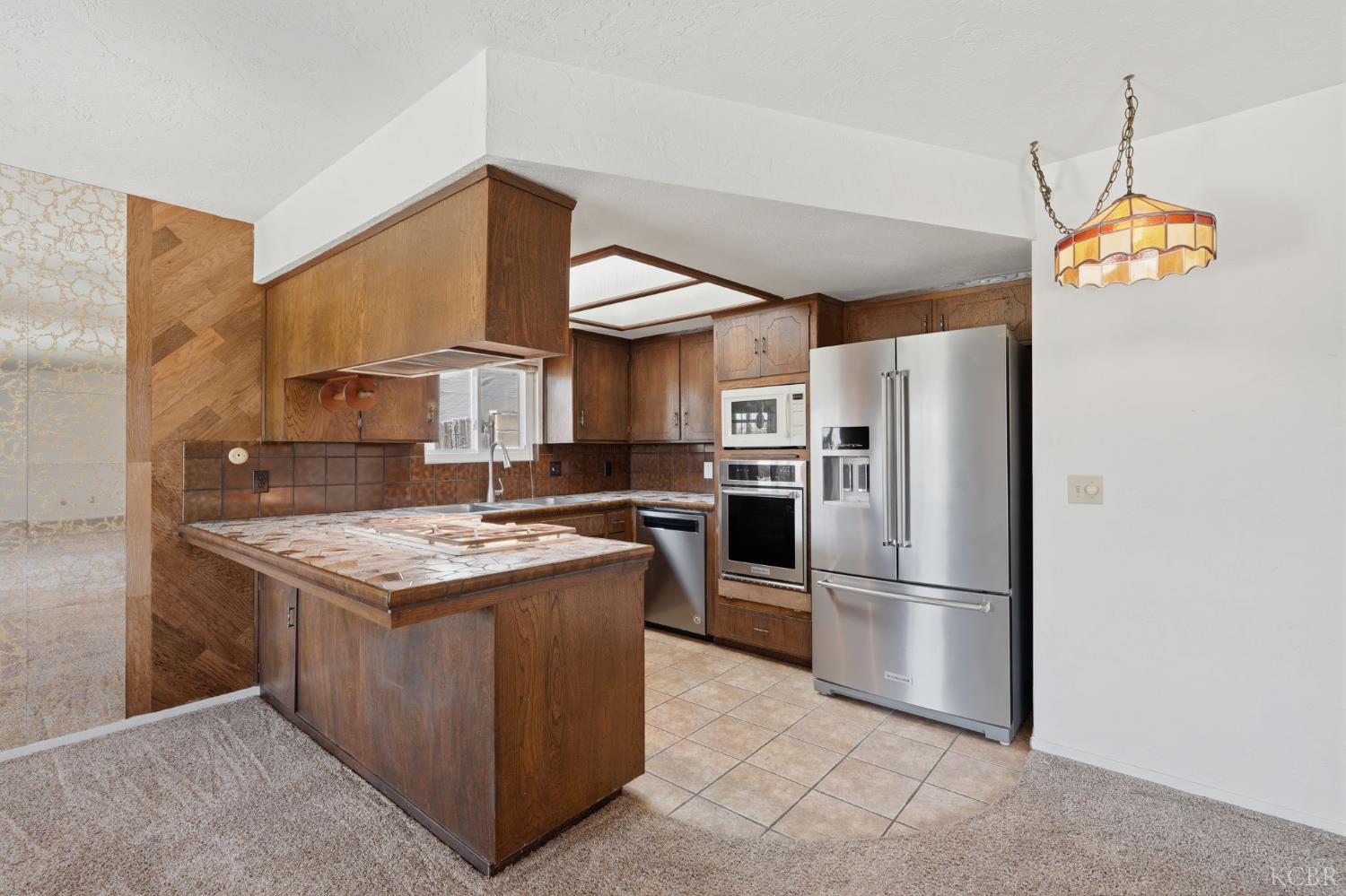 257 Larish St, Lemoore, CA 93245