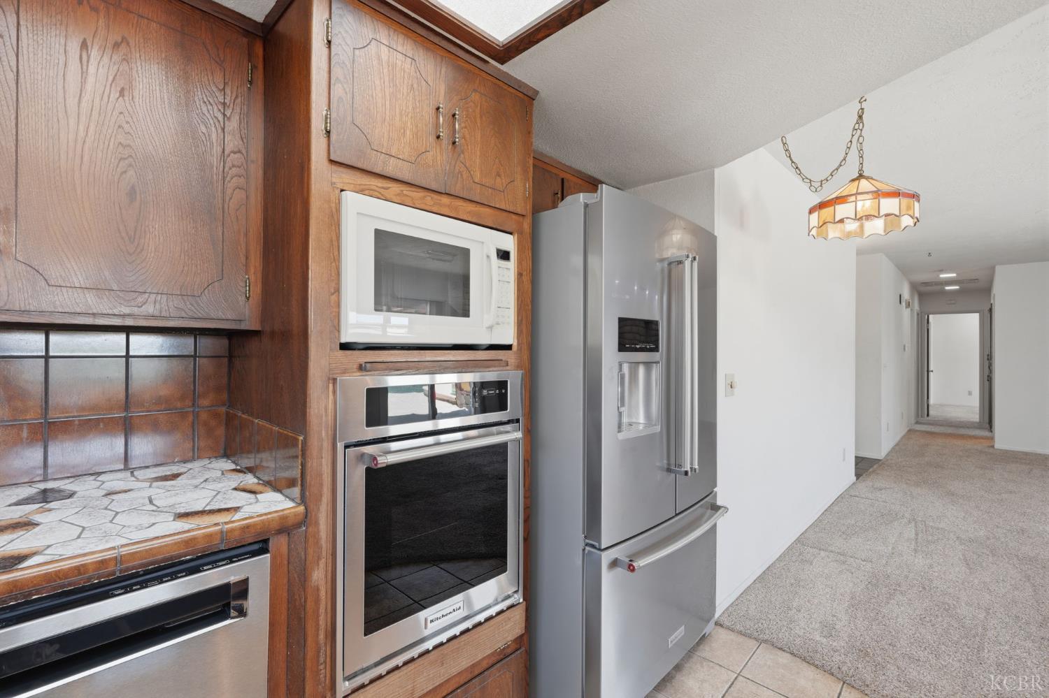 257 Larish St, Lemoore, CA 93245