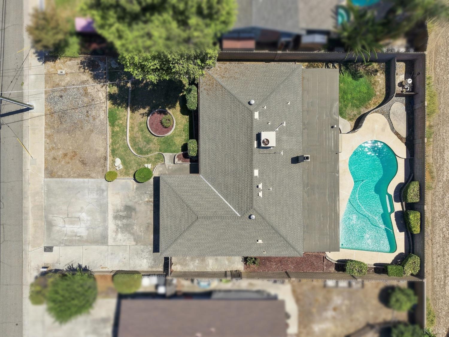 257 Larish St, Lemoore, CA 93245