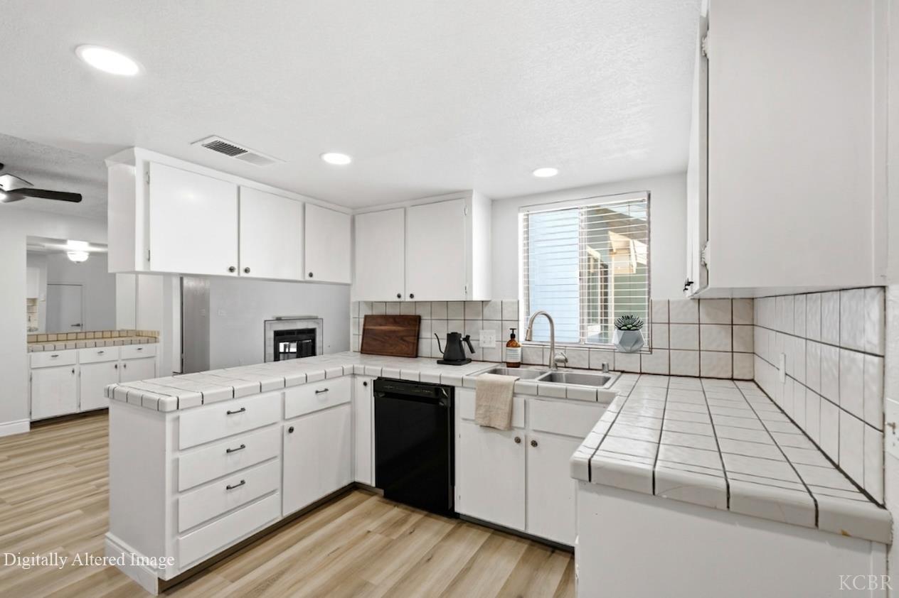 2760 N Selland Ave, Fresno, CA 93722