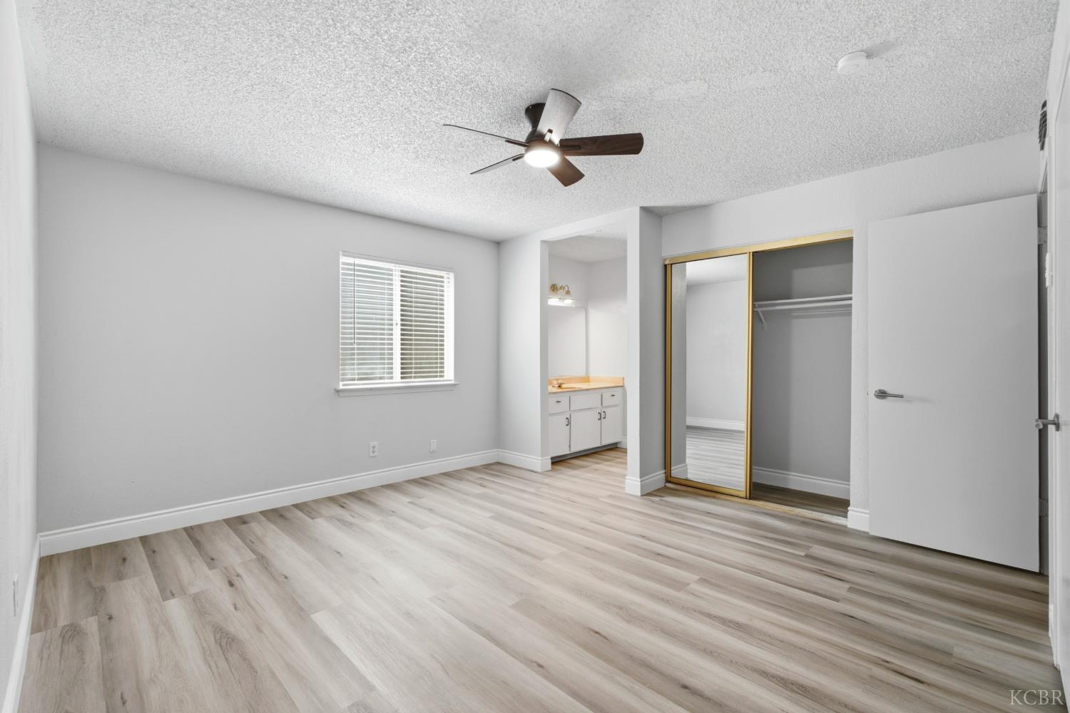 2760 N Selland Ave, Fresno, CA 93722