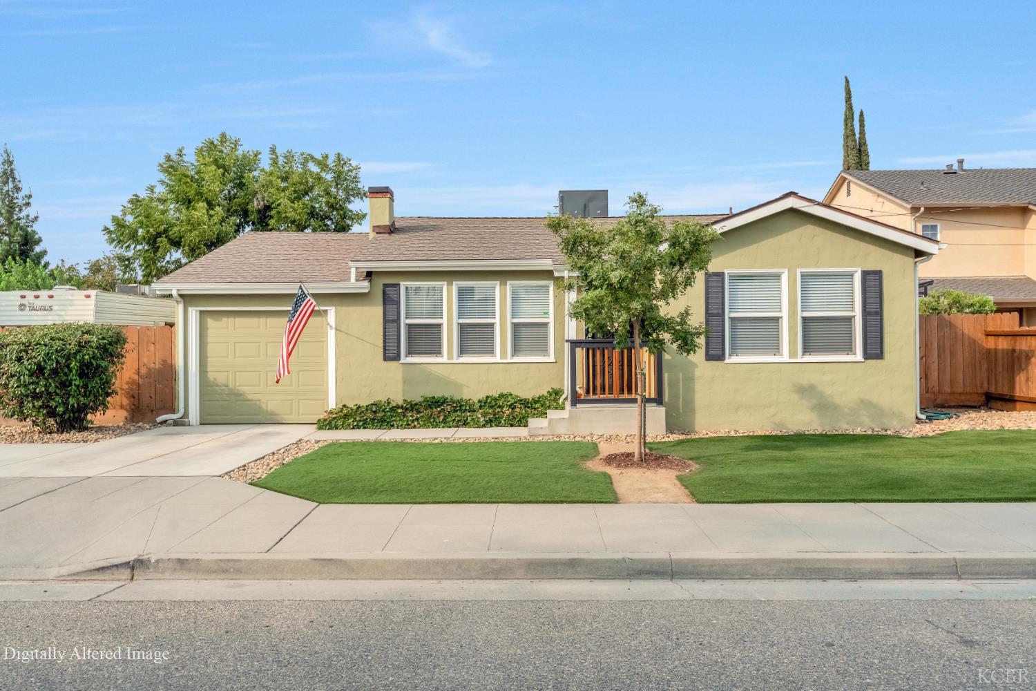 550 S 5th St, Chowchilla, CA 93610