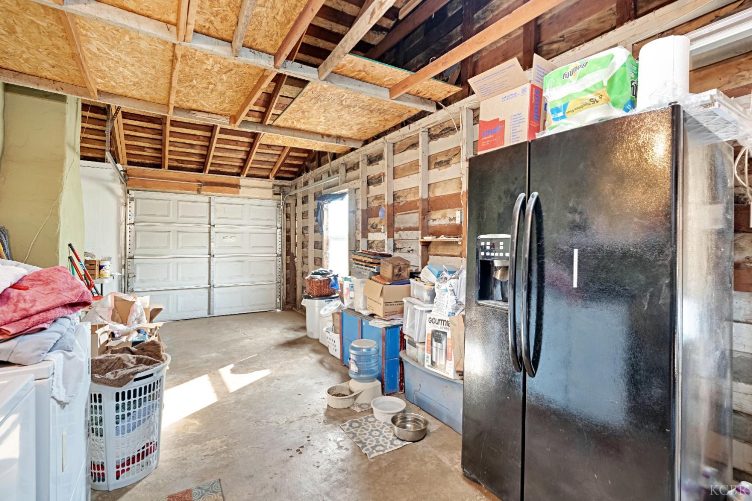 550 S 5th St, Chowchilla, CA 93610