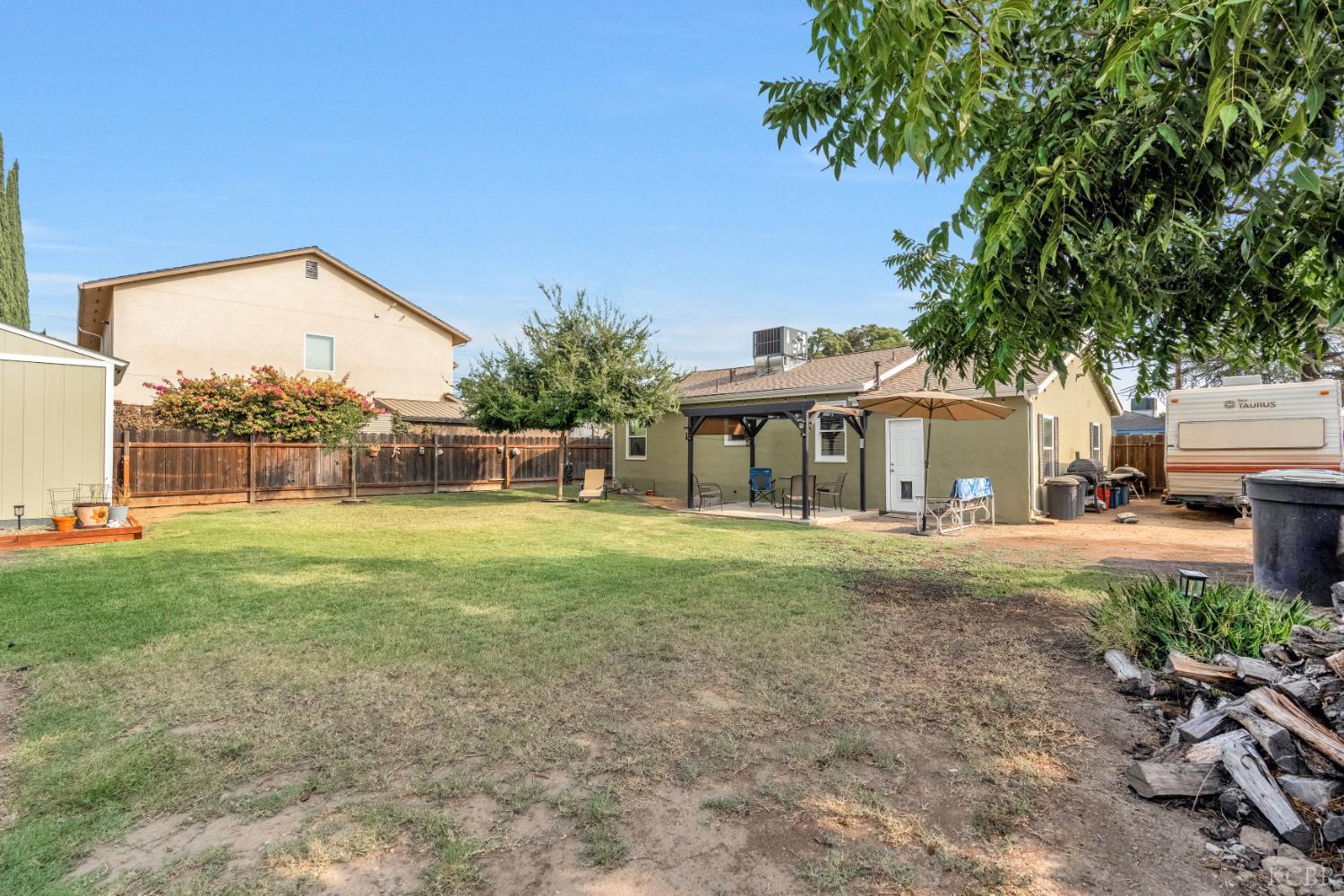 550 S 5th St, Chowchilla, CA 93610