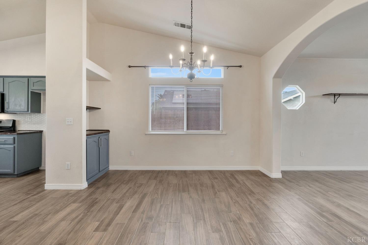 1001 Evergreen Ave, Lemoore, CA 93245