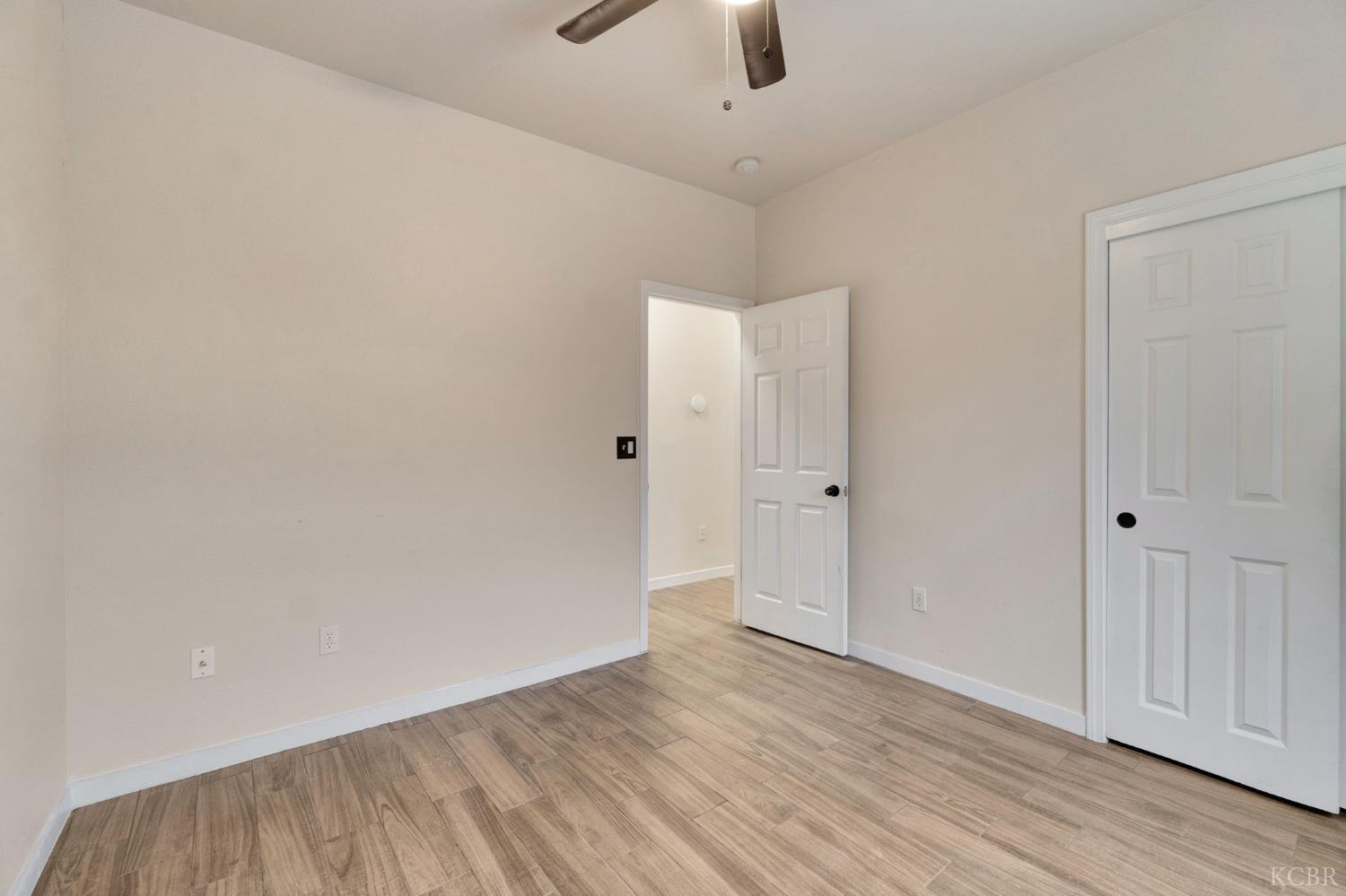 1001 Evergreen Ave, Lemoore, CA 93245