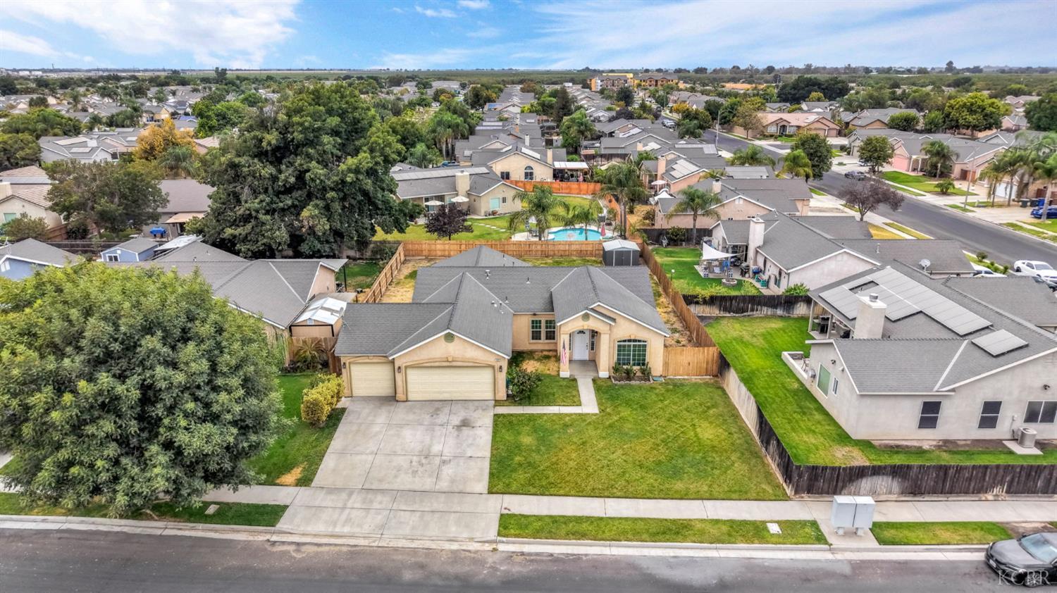 1001 Evergreen Ave, Lemoore, CA 93245