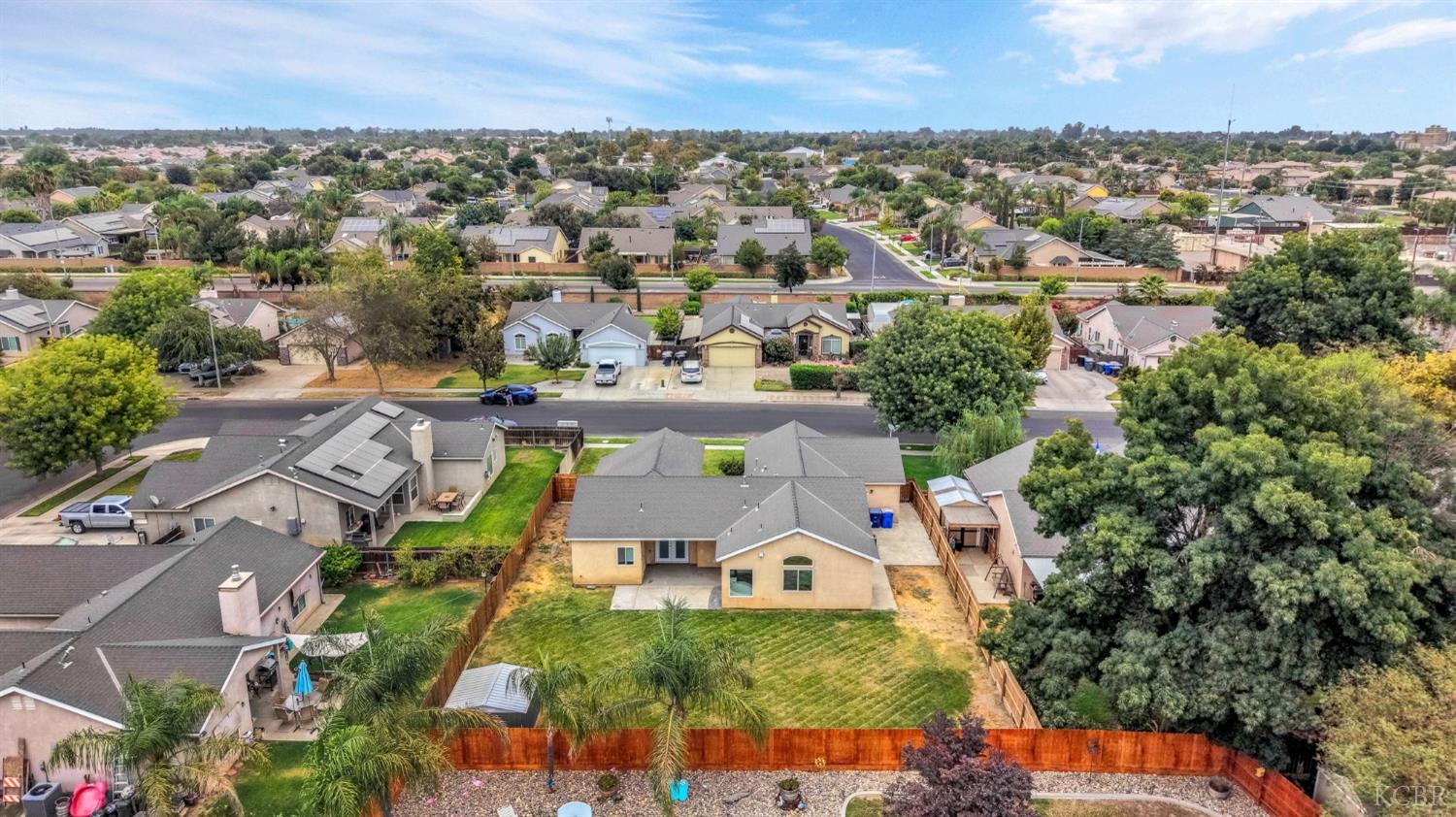 1001 Evergreen Ave, Lemoore, CA 93245