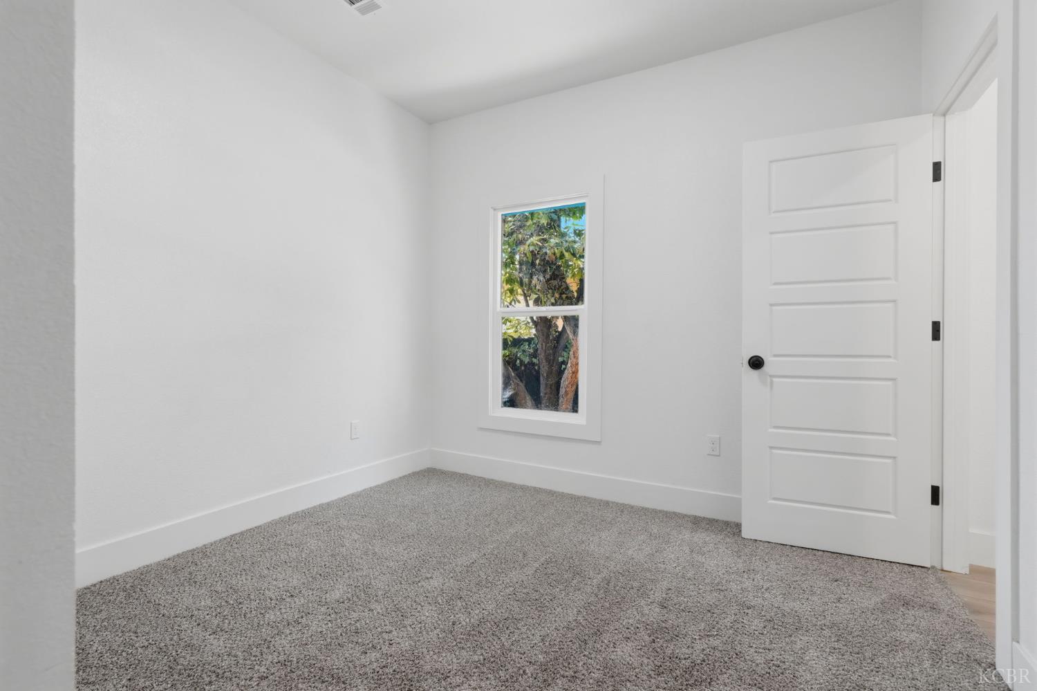 1145 D St, Reedley, CA 93654