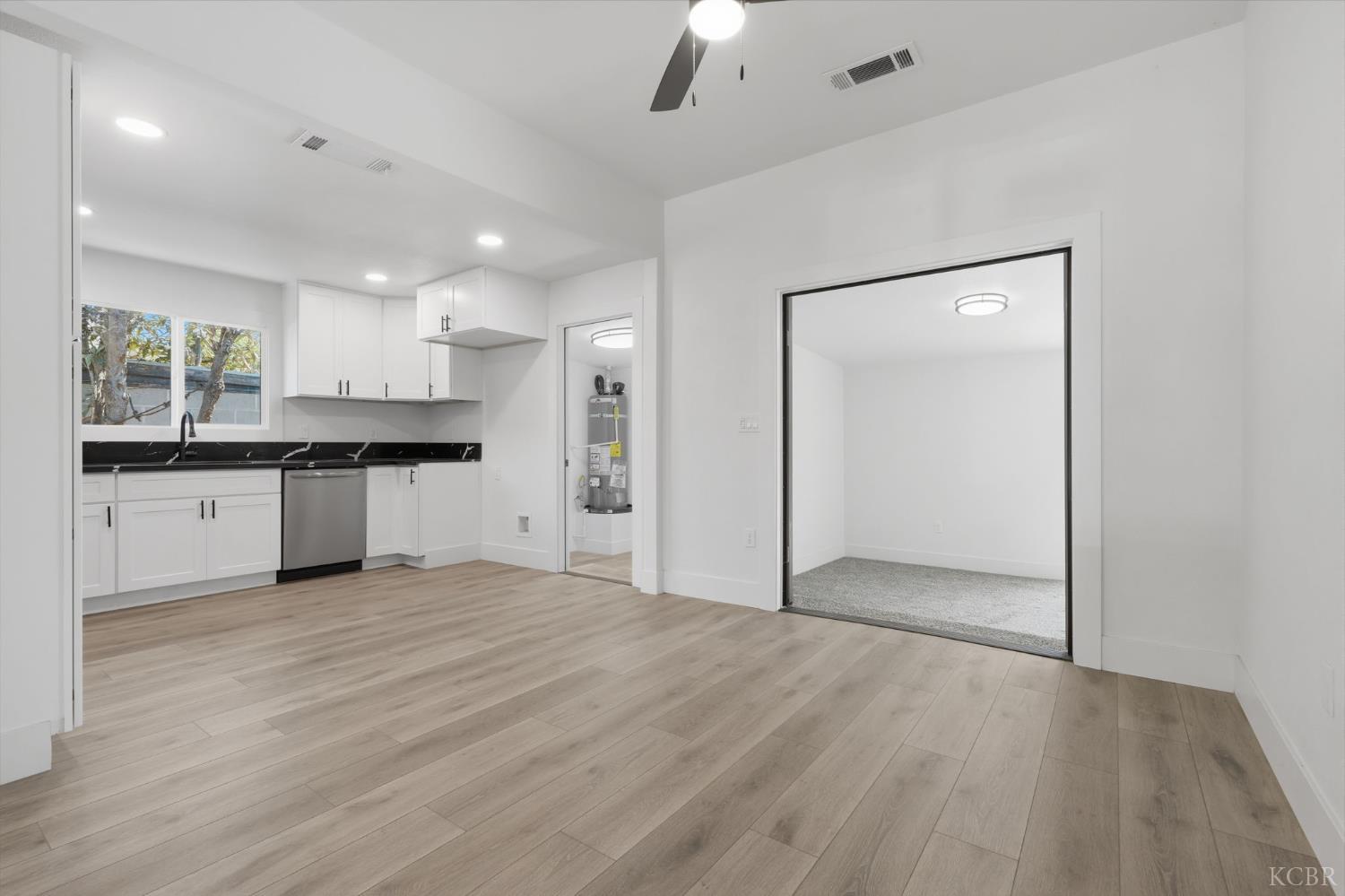 1145 D St, Reedley, CA 93654