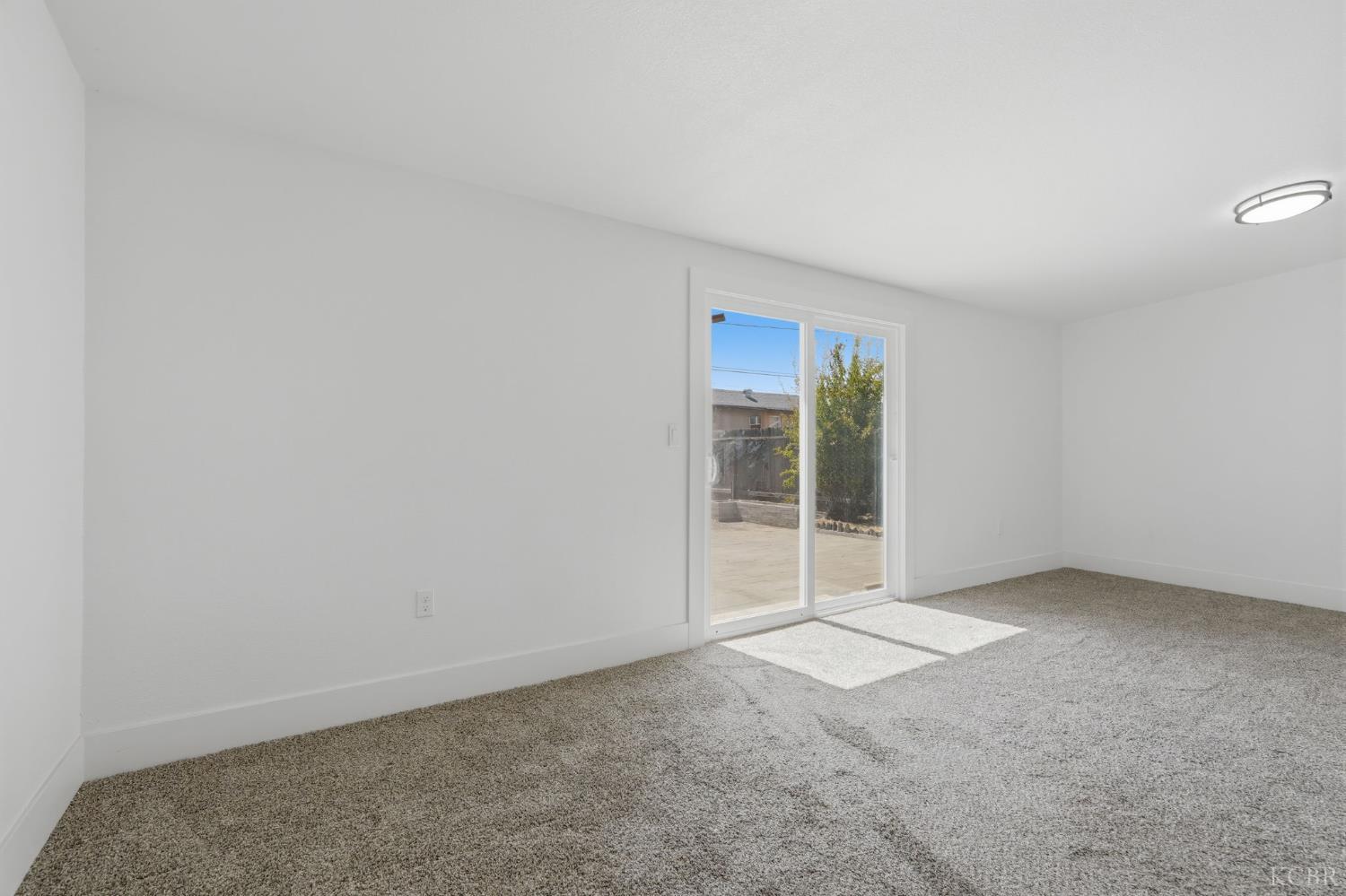 1145 D St, Reedley, CA 93654