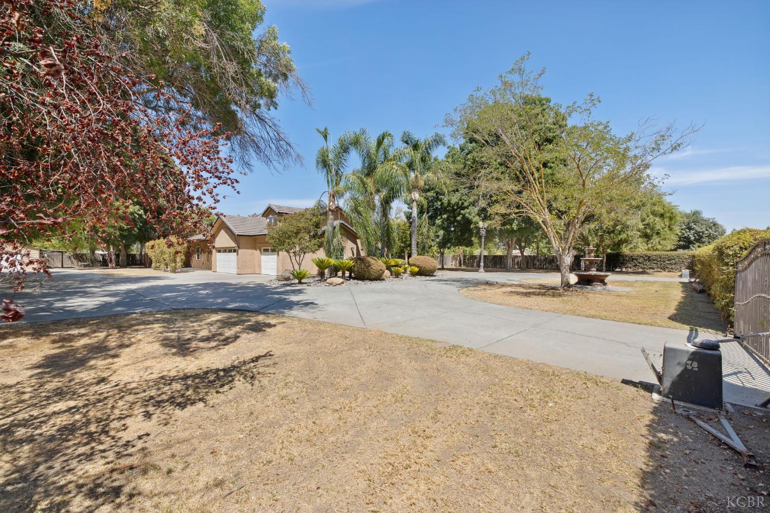12524 Avenue 320, Visalia, CA 93291