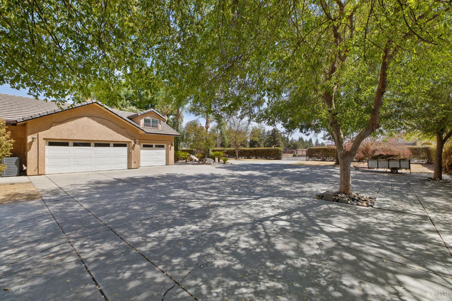 12524 Avenue 320, Visalia, CA 93291