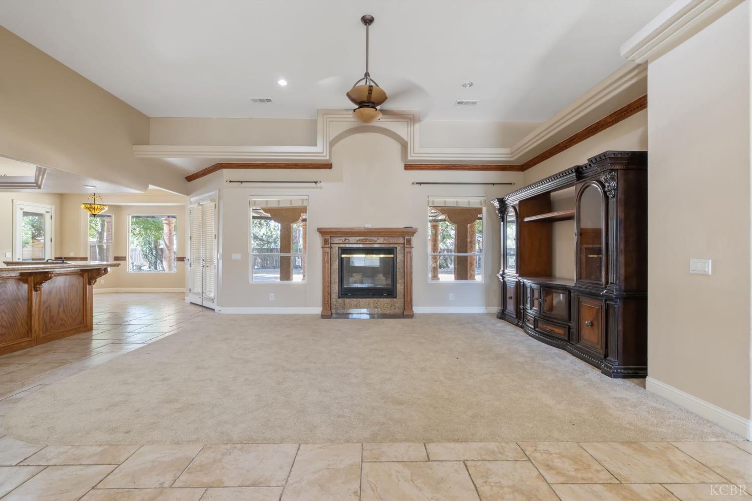 12524 Avenue 320, Visalia, CA 93291