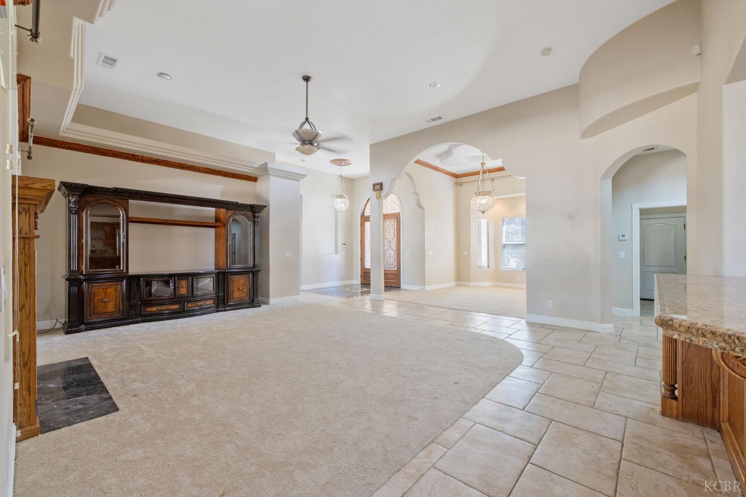 12524 Avenue 320, Visalia, CA 93291
