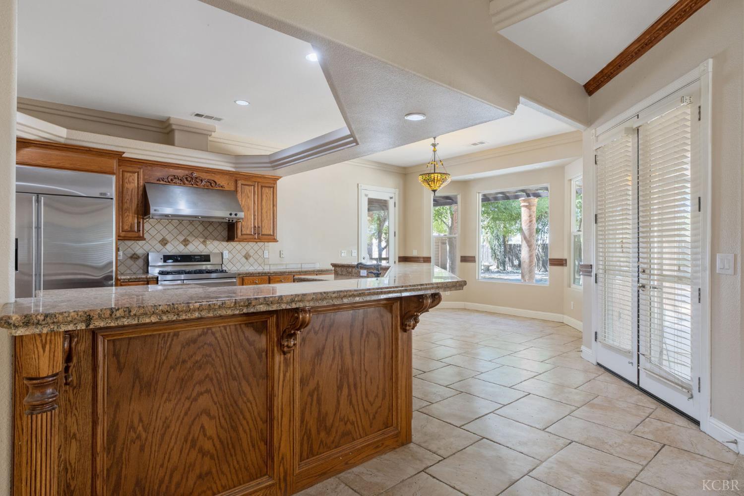 12524 Avenue 320, Visalia, CA 93291