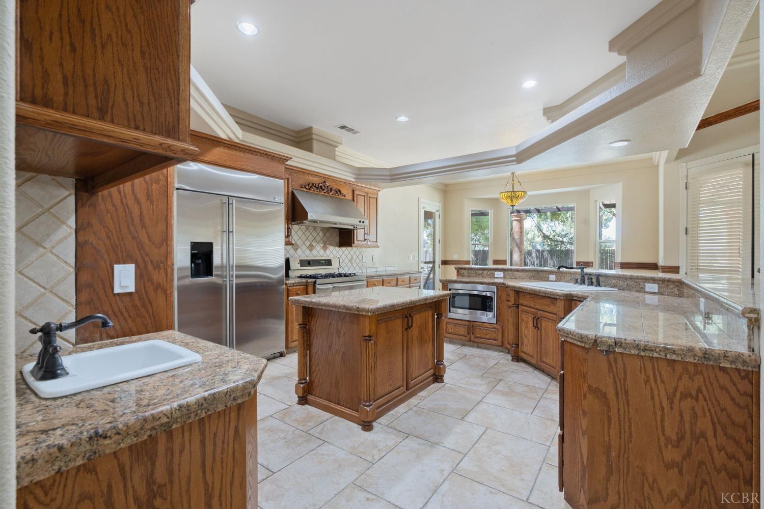 12524 Avenue 320, Visalia, CA 93291