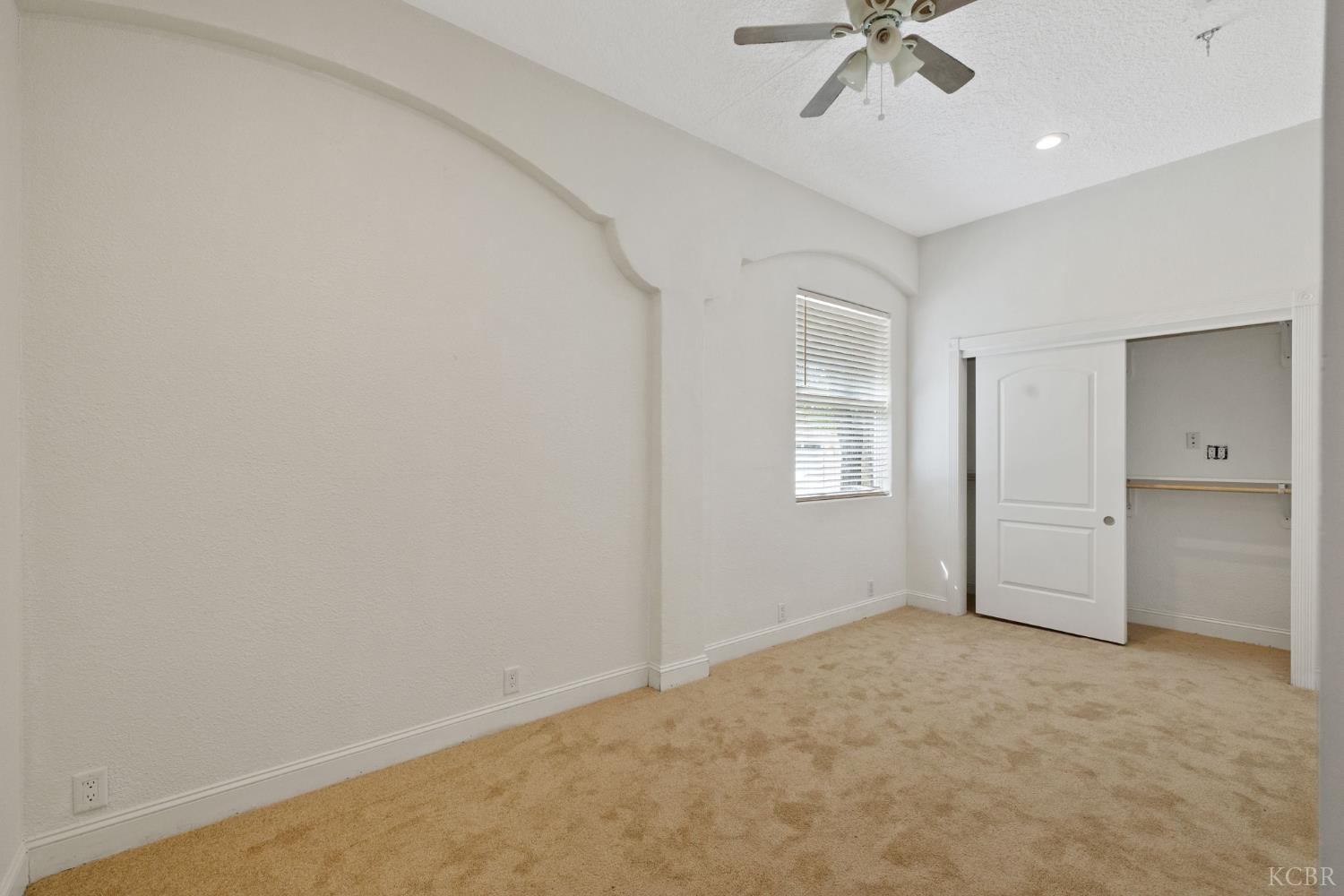 12524 Avenue 320, Visalia, CA 93291