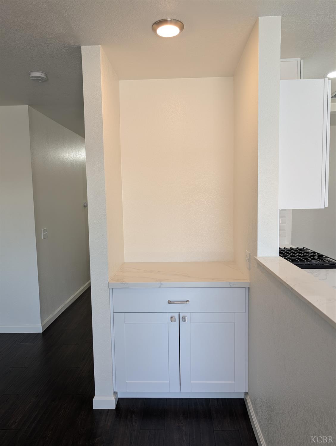 920 Avocado Dr, Lemoore, CA 93245
