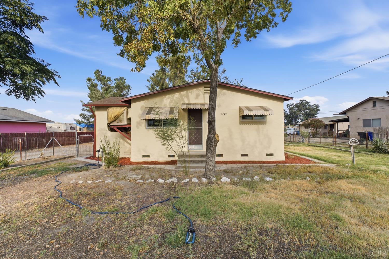 1701 7th Ave, Corcoran, CA 93212