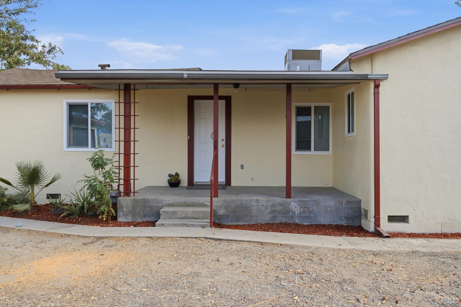 1701 7th Ave, Corcoran, CA 93212