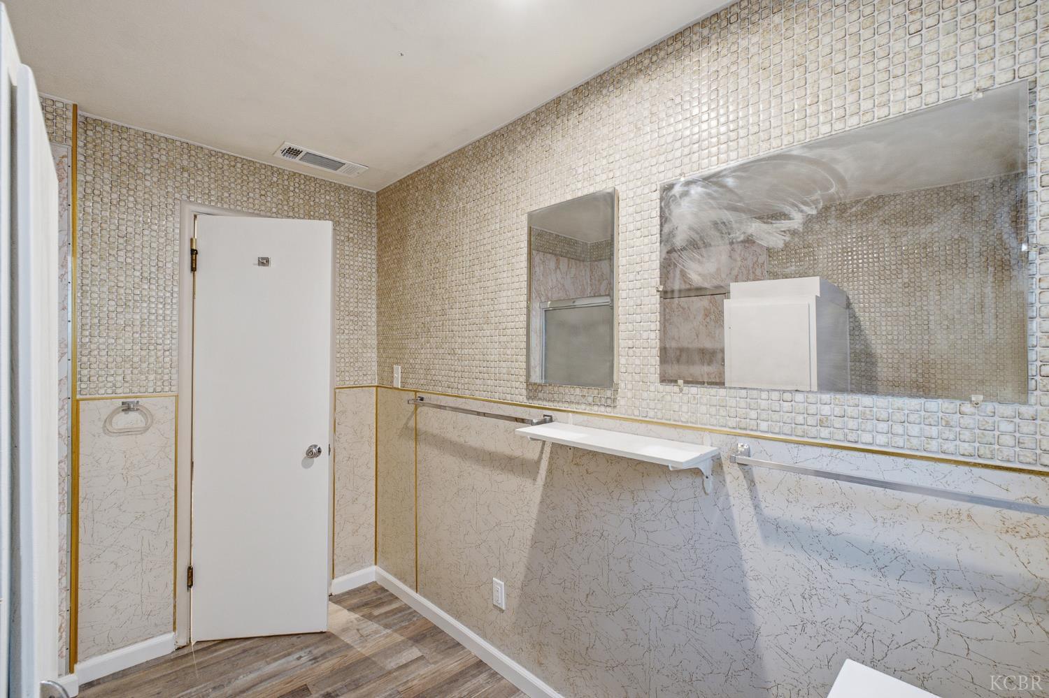 1701 7th Ave, Corcoran, CA 93212