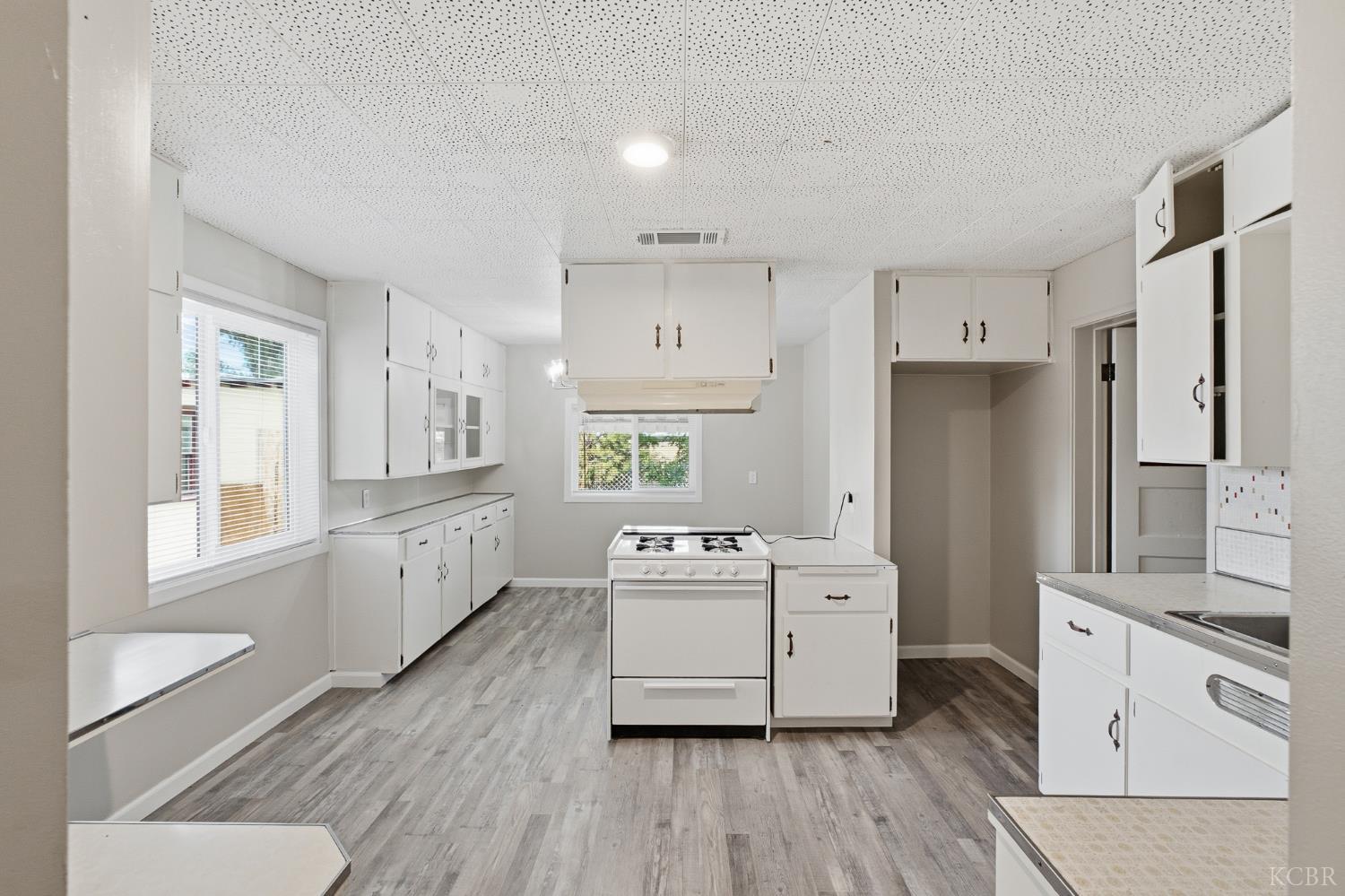 1701 7th Ave, Corcoran, CA 93212