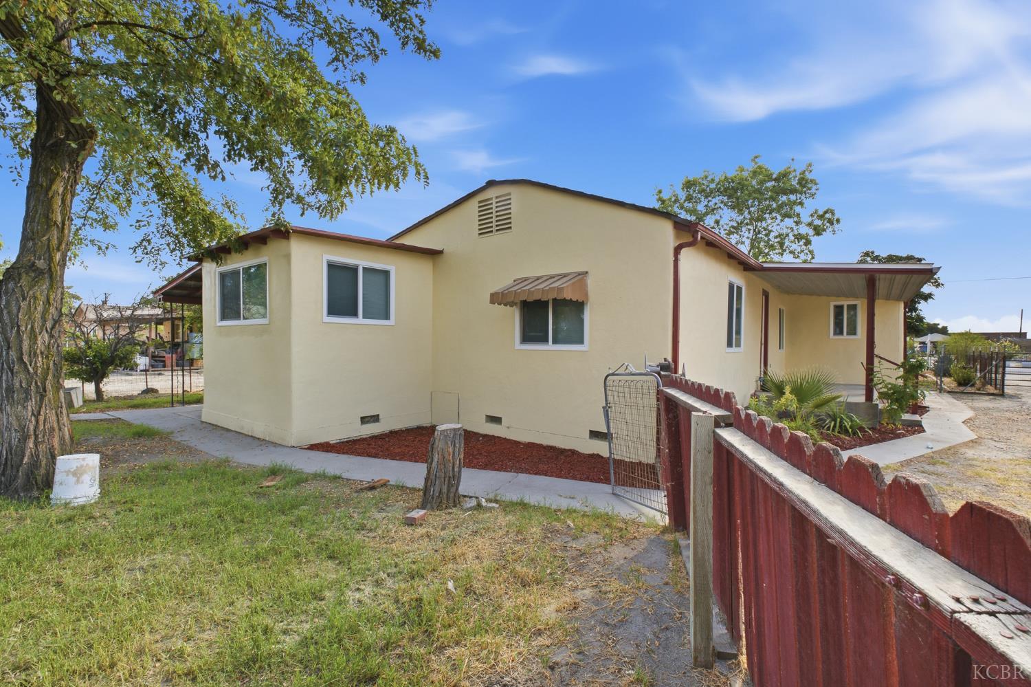 1701 7th Ave, Corcoran, CA 93212