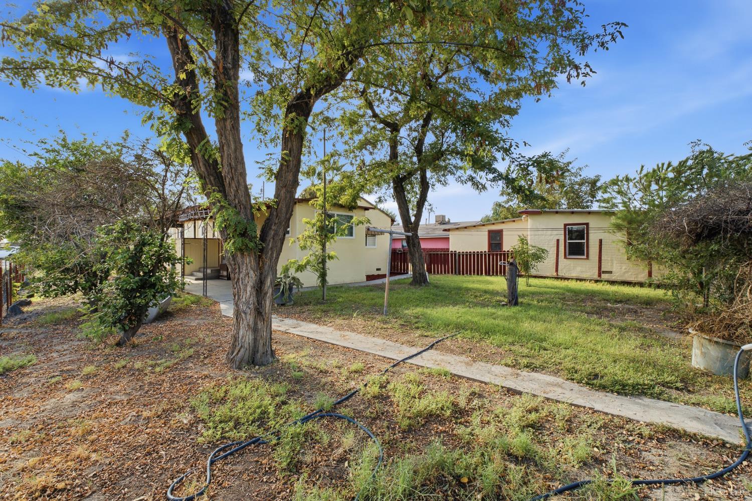 1701 7th Ave, Corcoran, CA 93212