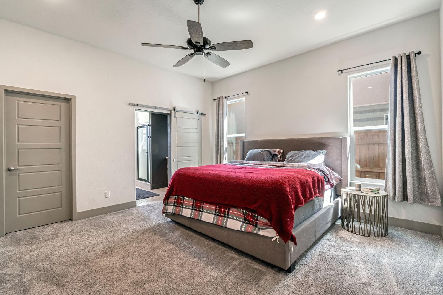 2428 W Bristol Ln, Hanford, CA 93230