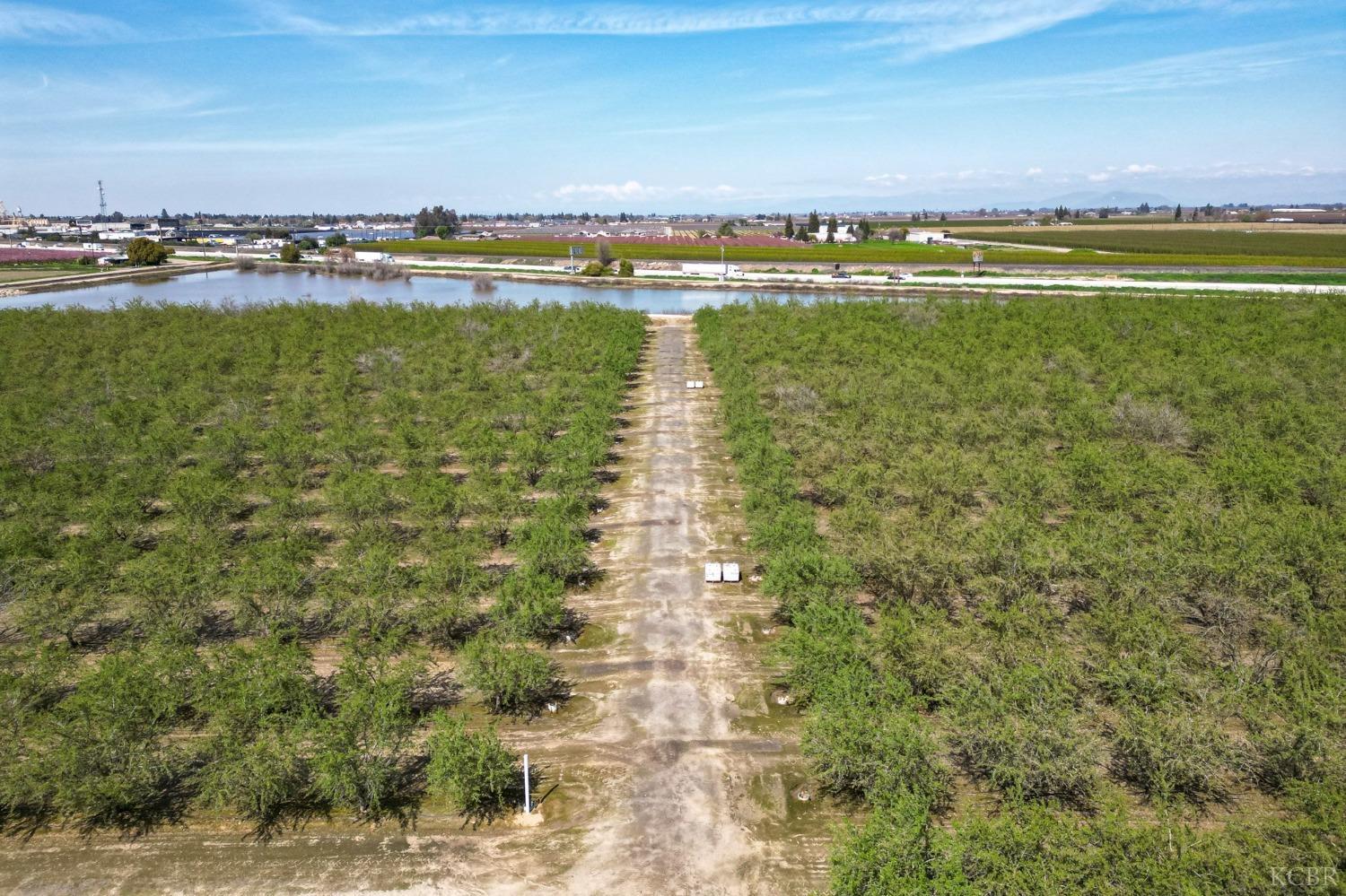 1710 Avenue 388, Kingsburg, CA 93631